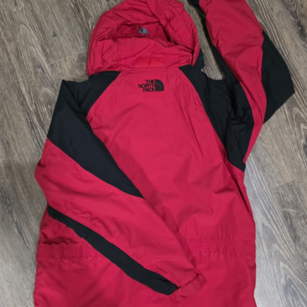 The North Face Kids Red and Black Jacket - Picture 8 of 12